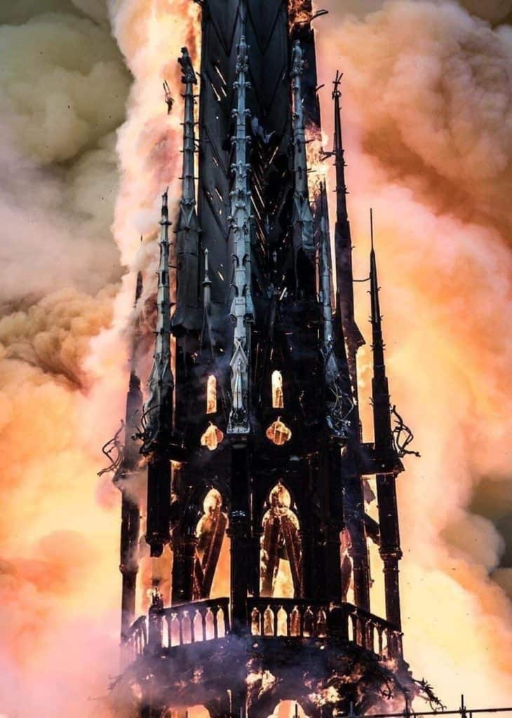 Notre Dame toren