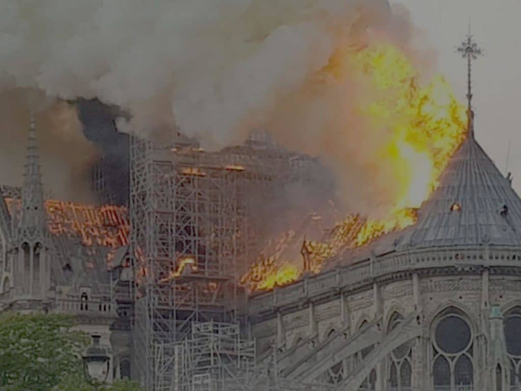 Notre-Dame-on-fire