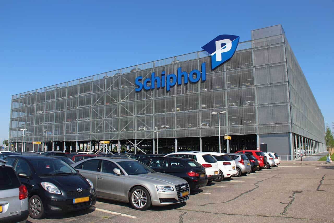 schiphol-smart-parking-parkeergarage-p3