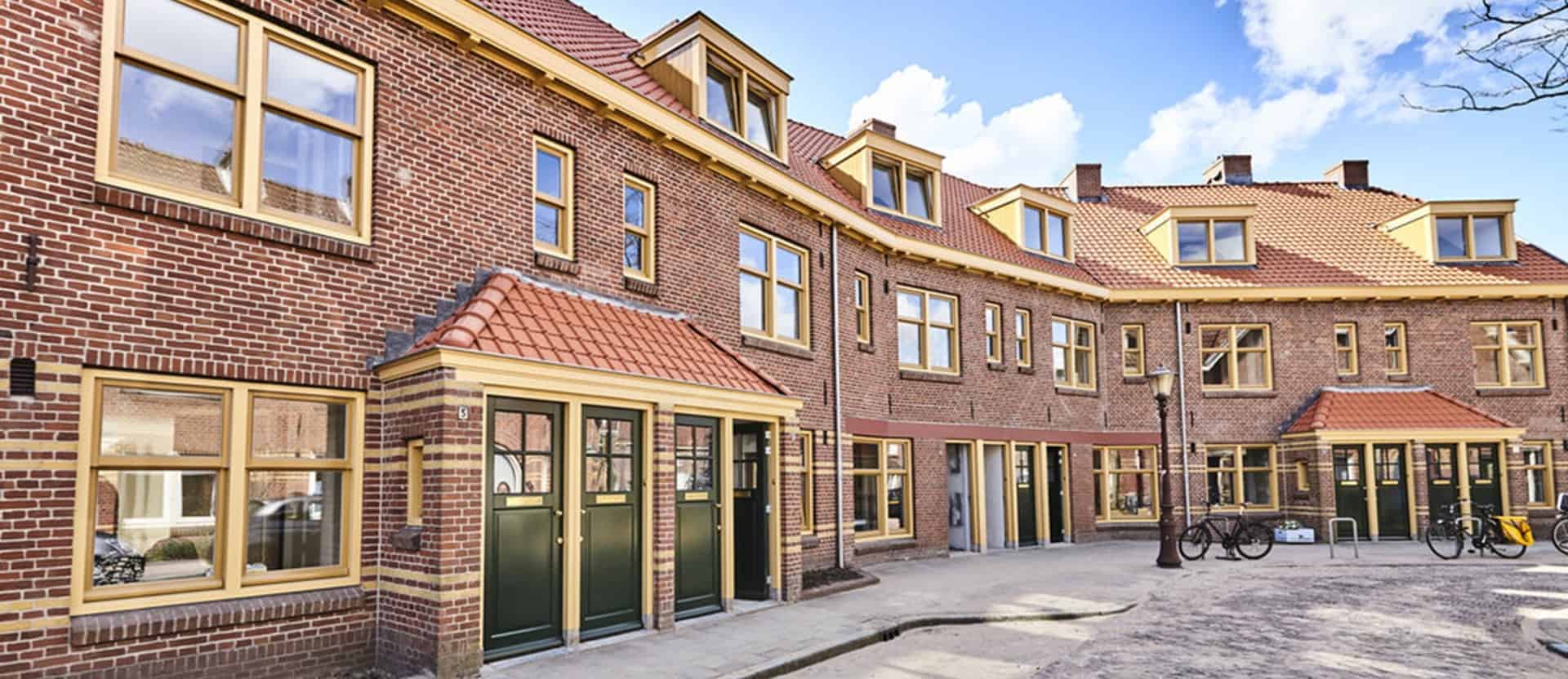 Van der Pek buurt in Amsterdam 2560x832 1